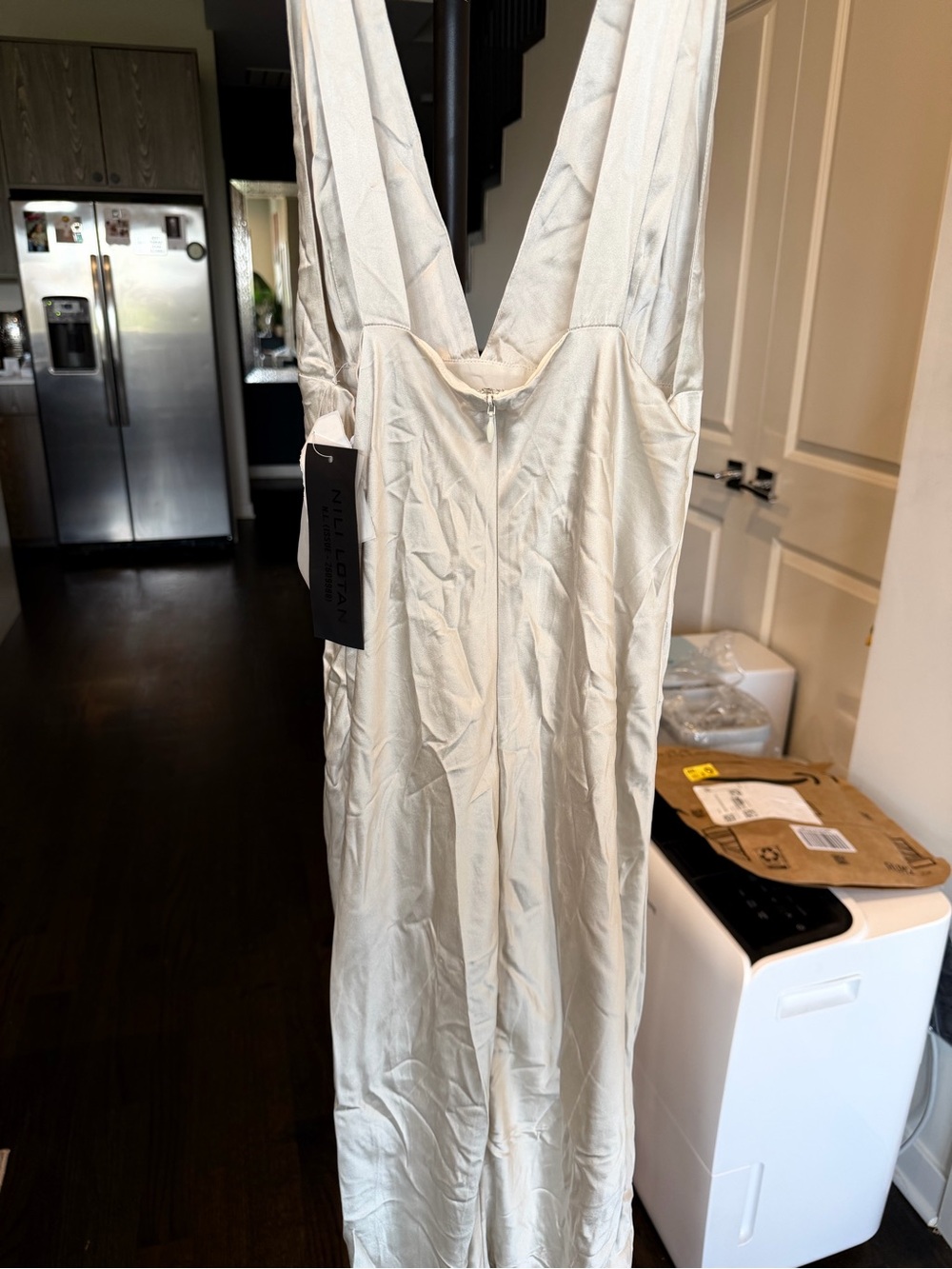 NILI LOTAN Bionca Dress in Pearl Size 8 $1190 MSRP - Picture 5 of 6